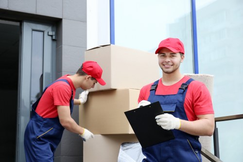 Moving truck service for Richmond home relocations