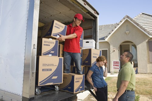 Residential move support in Richmond with careful loading