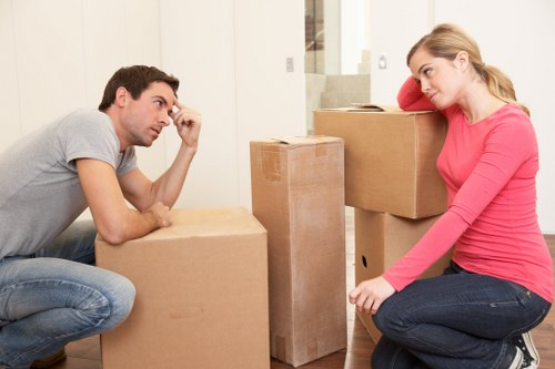 Commercial moving truck hire for Richmond business relocations