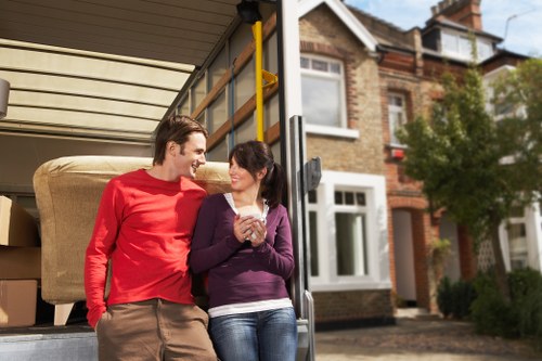 Local moving team handling access and parking challenges in Richmond