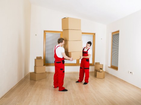 Local moving van service supporting Richmond relocations
